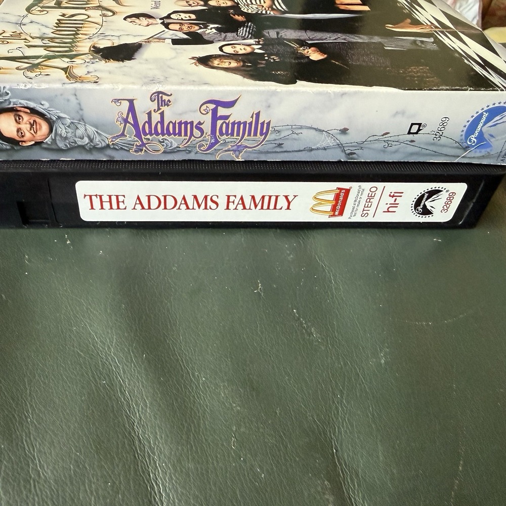 Rare The Adams Family (VHS, 1991) McDonald's‎ Exclusive - Vintage Movie - Picture 5 of 13